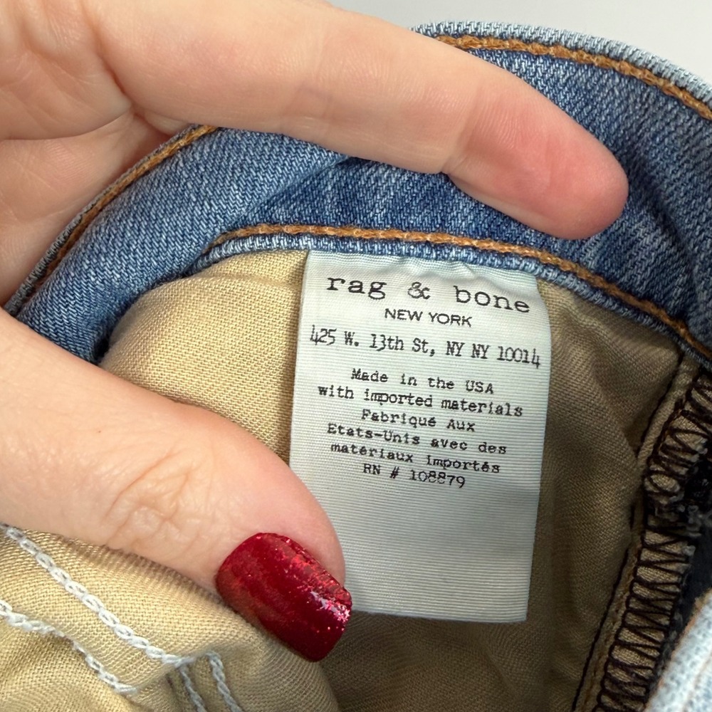 Rag & Bone Dre Capri Jeans Marina Light Wash Distressed Raw Hem Size 27 - Picture 8 of 9